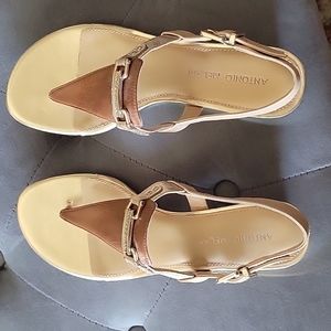 Antonio Melani sandles size 7